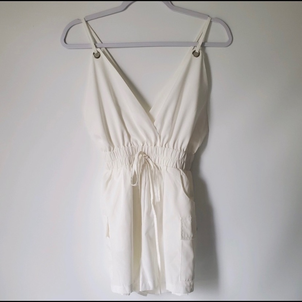 Chic Me White Open Back Spaghetti Straps Romper